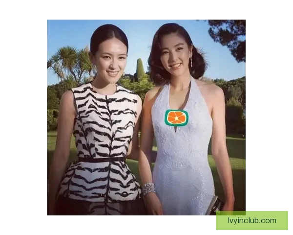 塞尔吉尼奥晒与达万王禹合影感慨我们又赢了状态渐入佳境